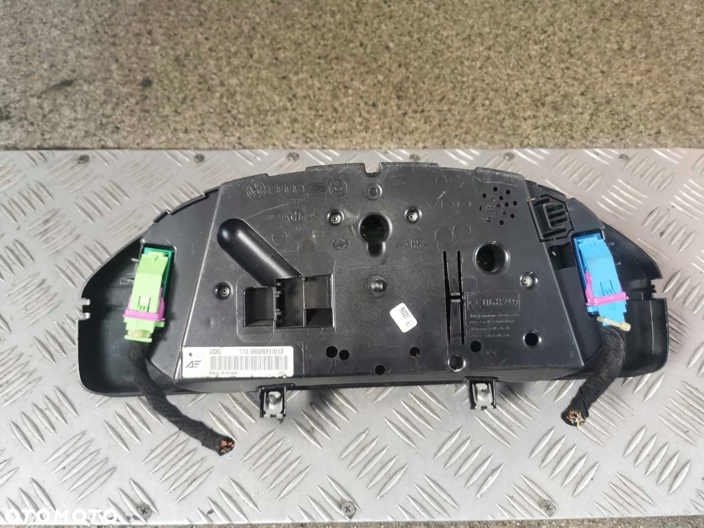 LICZNIK ZEGAR VW SHARAN I LIFT OE 7M3920820H - 2
