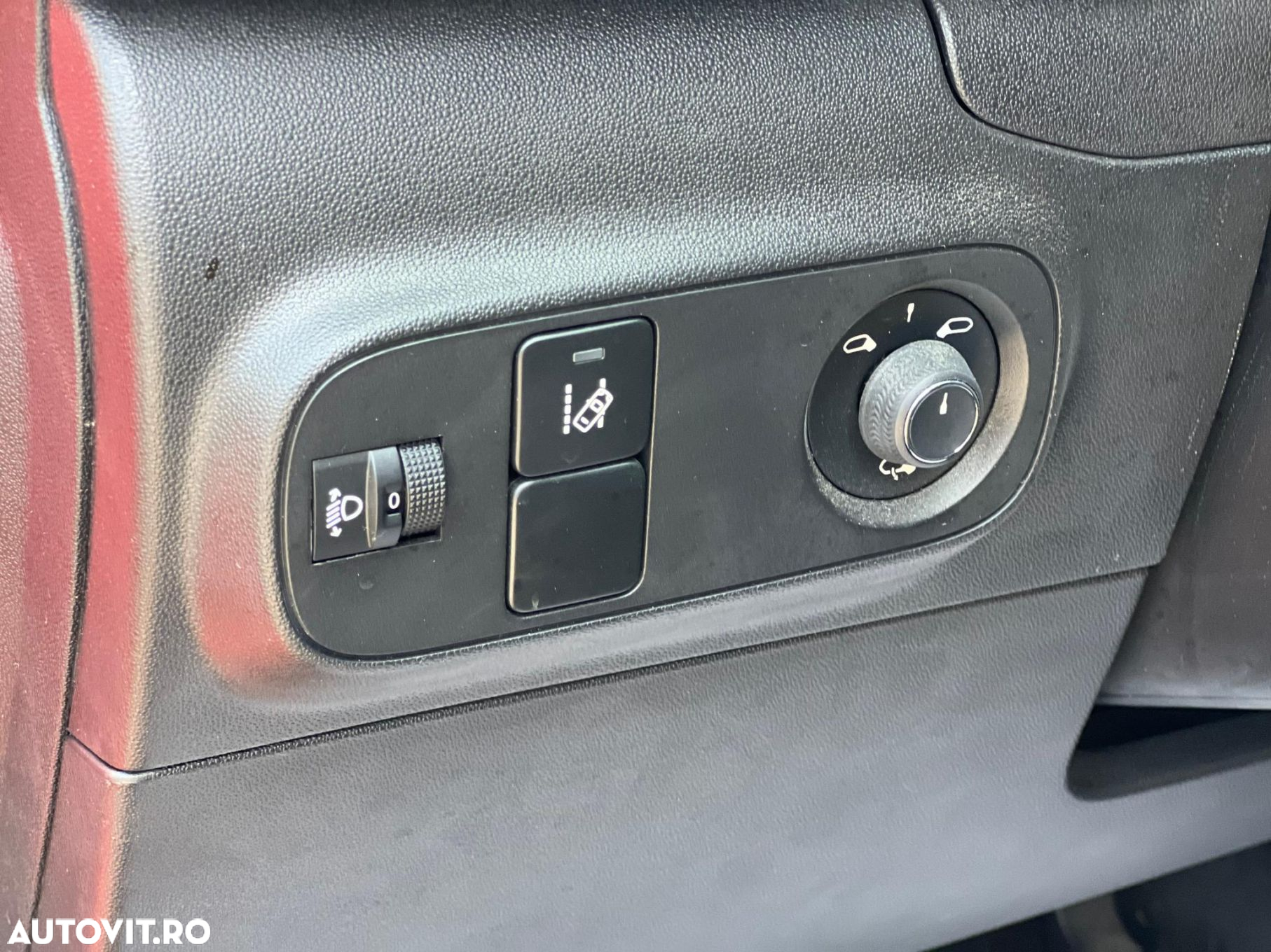 Citroën C3 1.2 PureTech S&S EAT6 Shine - 10