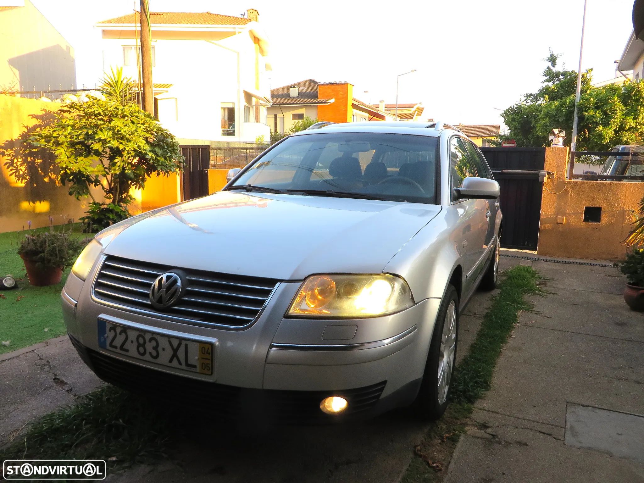 VW Passat Variant 1.9 TDi Highline - 1