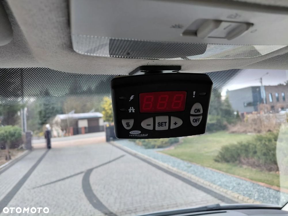 Volkswagen Transporter L2H1 * 2.0 TDI * - 8
