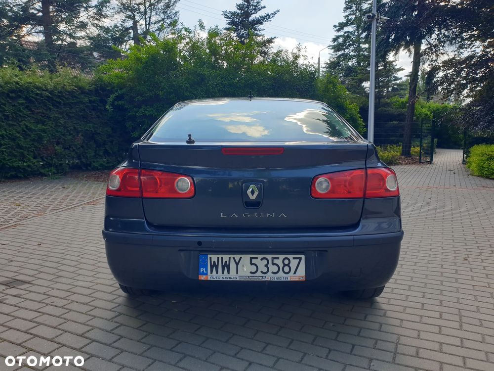 Renault Laguna 2.0 dCi Initiale - 7