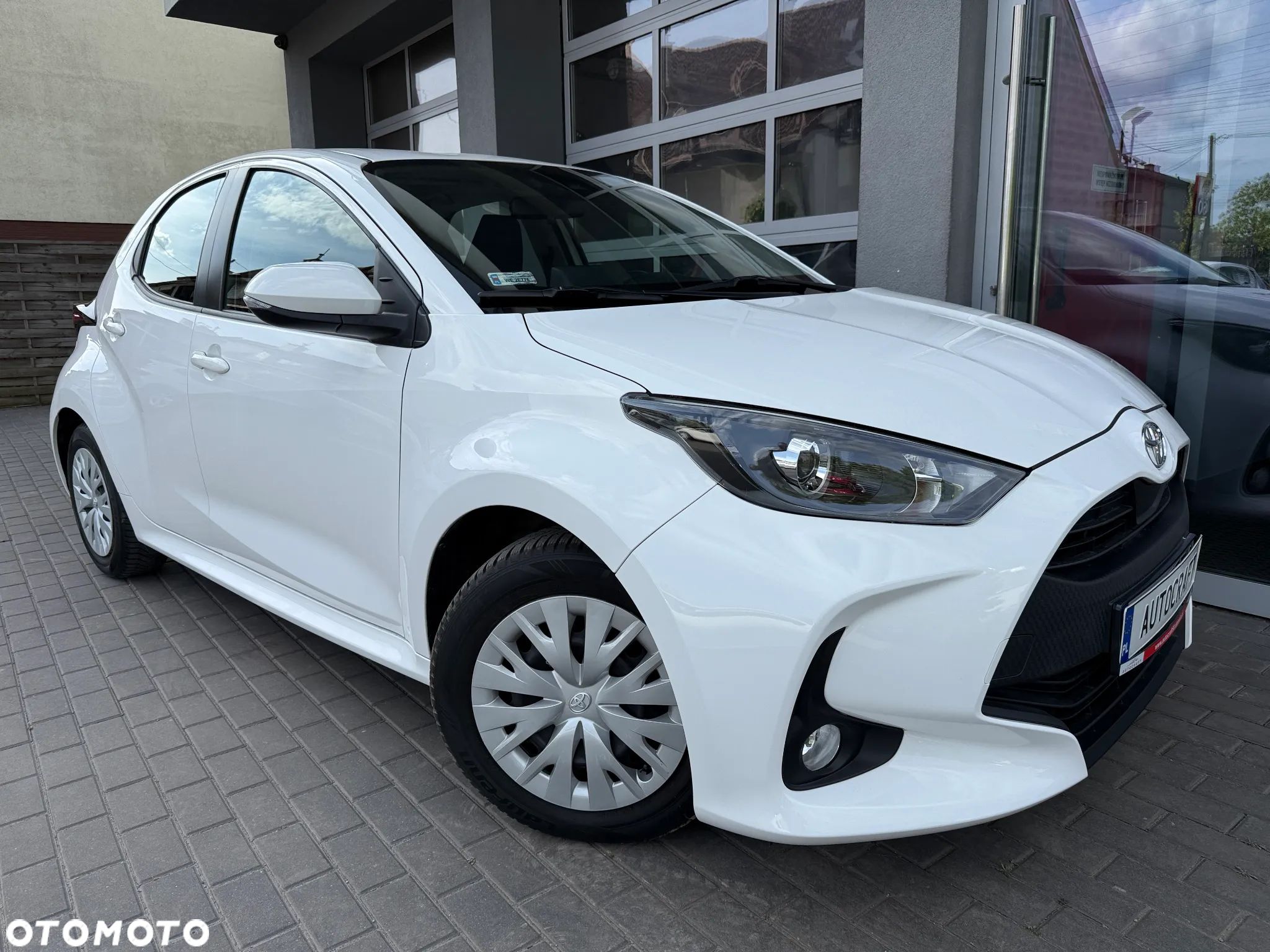Toyota Yaris 1.0 Comfort - 1