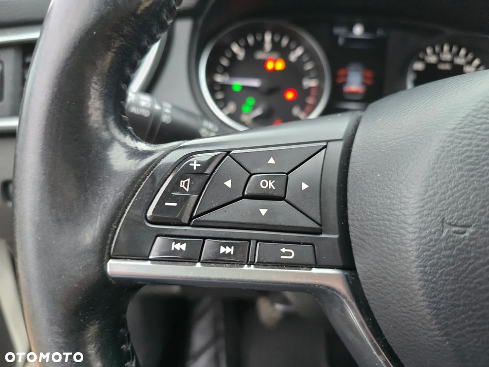 Nissan Qashqai 1.6 DCi 4x4 N-Connecta - 5