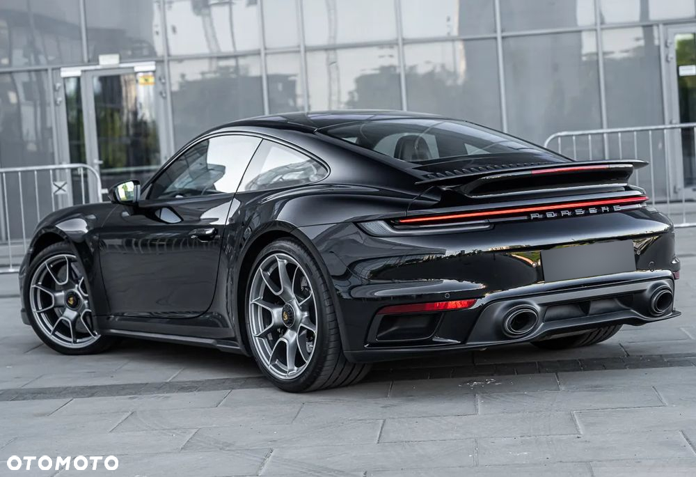 Porsche 911 Turbo S - 10