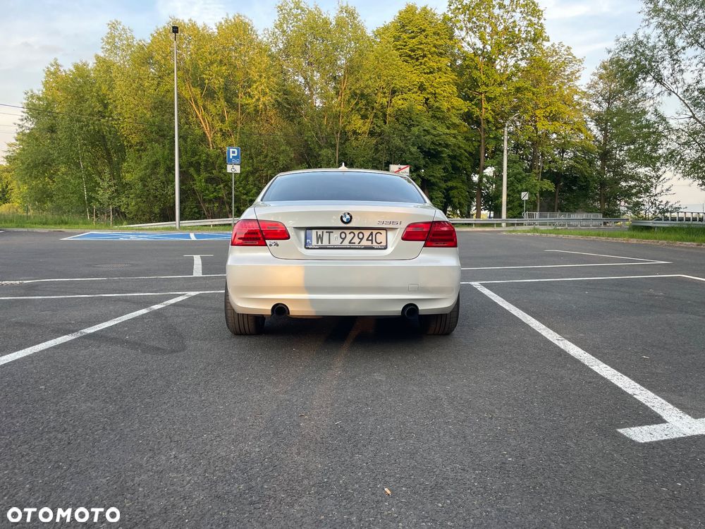 BMW Seria 3 335i xDrive - 3