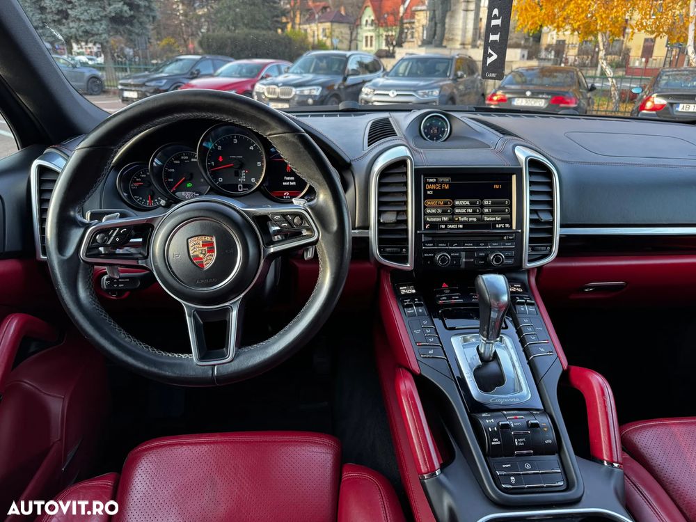 Porsche Cayenne Diesel Tiptronic S - 16