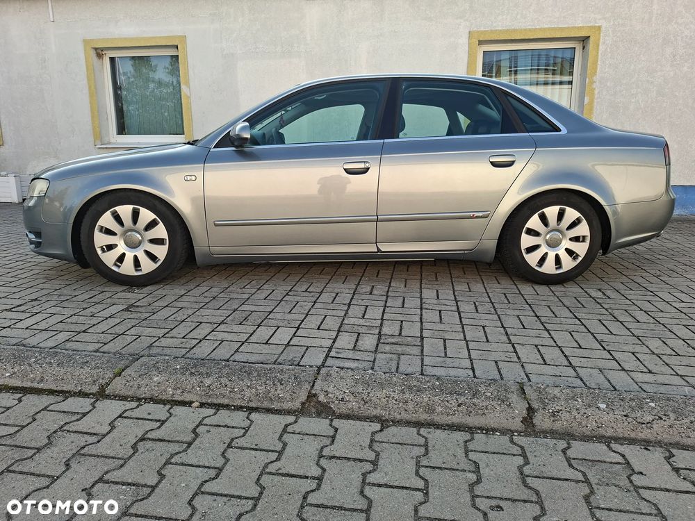Audi A4 Limousine 1.8T - 4