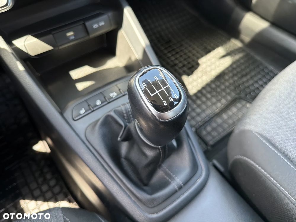 Kia Stonic 1.0 T-GDI M - 16