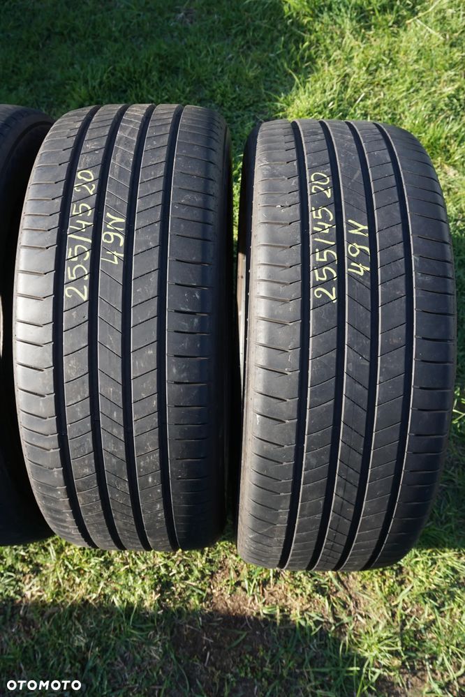 Kumho Ecsta 255 45 20 24rok - 3