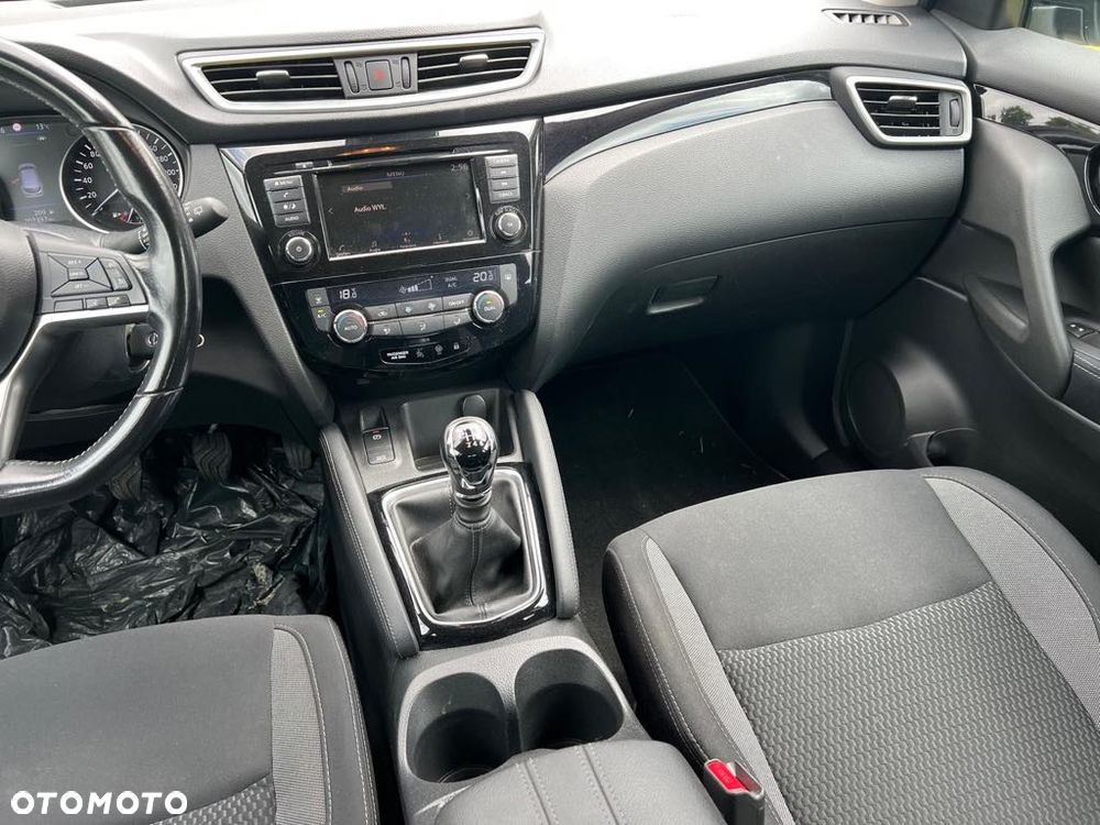 Nissan Qashqai 1.5 dCi N-WAY - 16