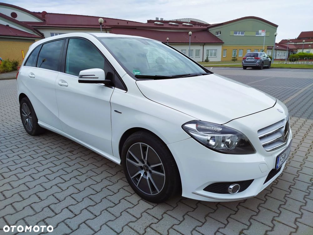 Mercedes-Benz Klasa B 180 CDI (BlueEFFICIENCY) - 7