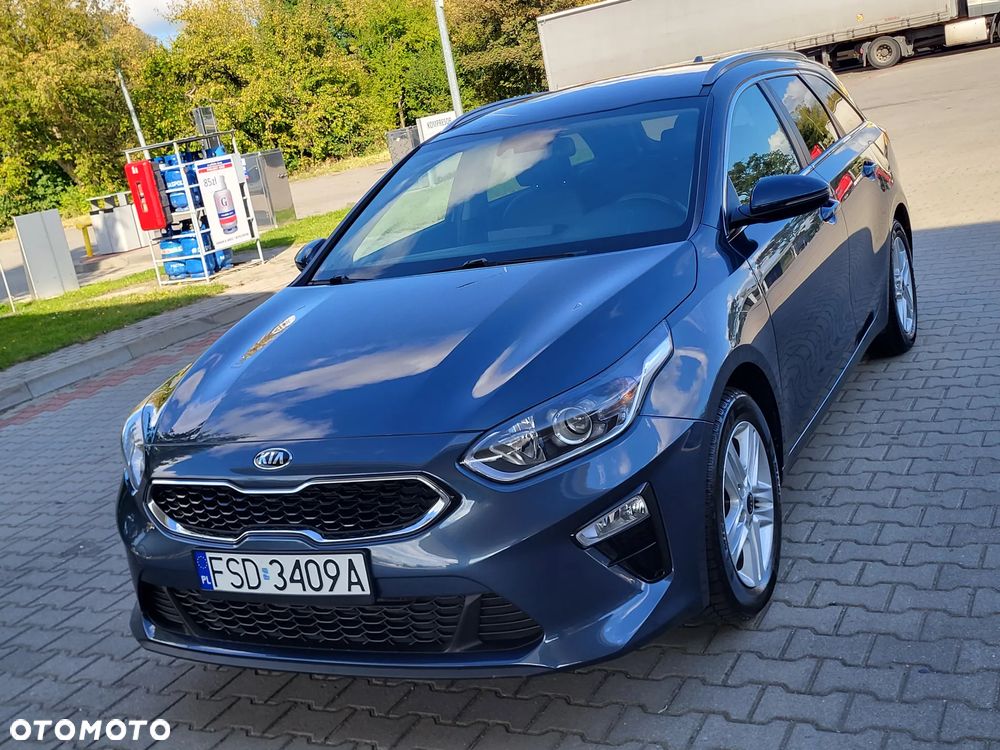 Kia Ceed - 14