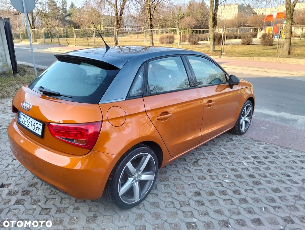 Audi A1 Sportback 1.6 TDI design - 1