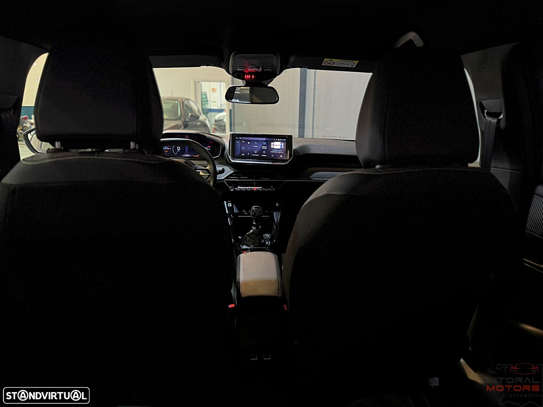 Peugeot 2008 1.2 PureTech Allure - 34