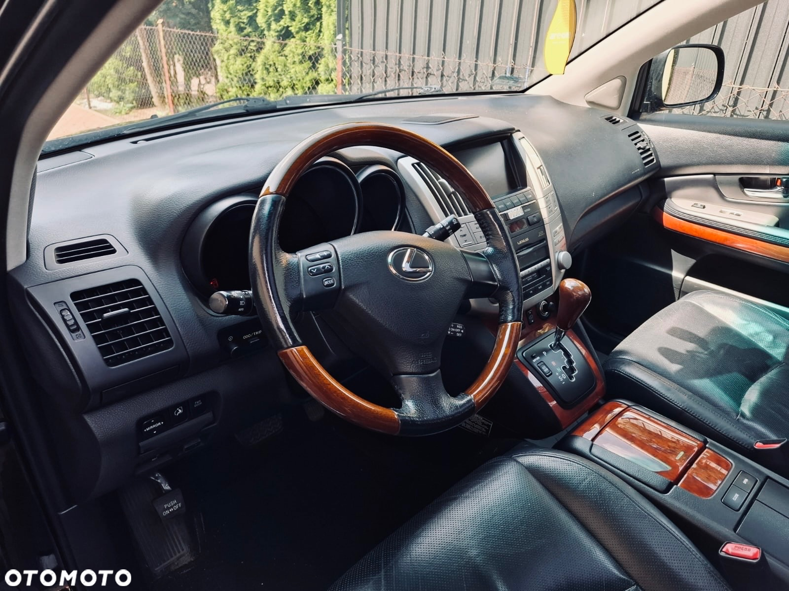 Lexus RX 300 - 5