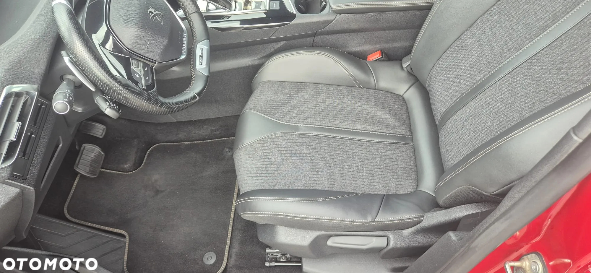 Peugeot 3008 1.5 BlueHDi GT Pack S&S EAT8 - 11