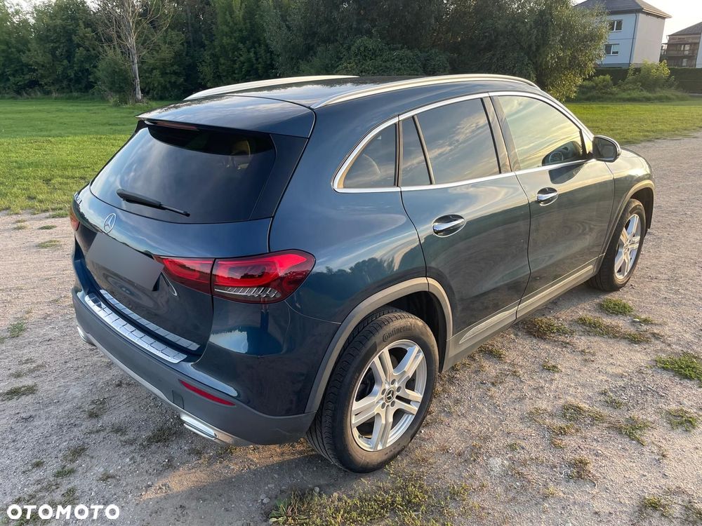 Mercedes-Benz GLA 250 8G-DCT - 5