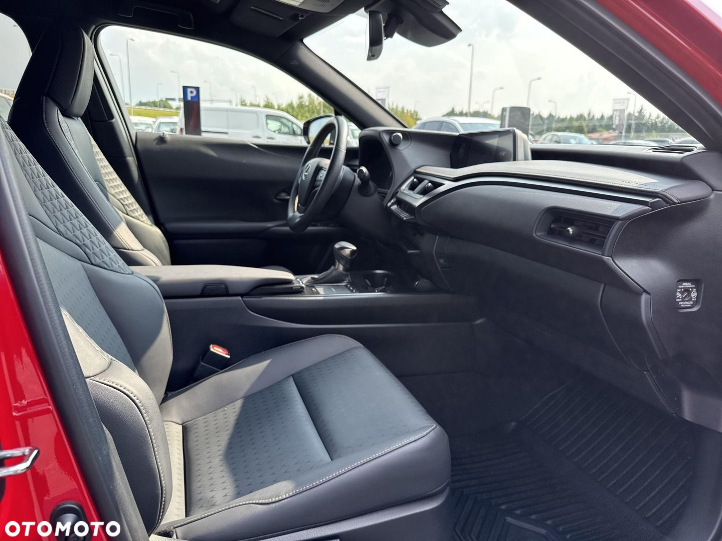 Lexus UX 200 GPF F Impression 2WD - 31