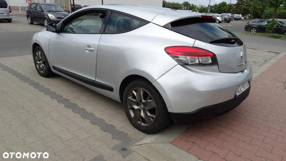 Renault Megane 1.5 dCi Dynamique - 5