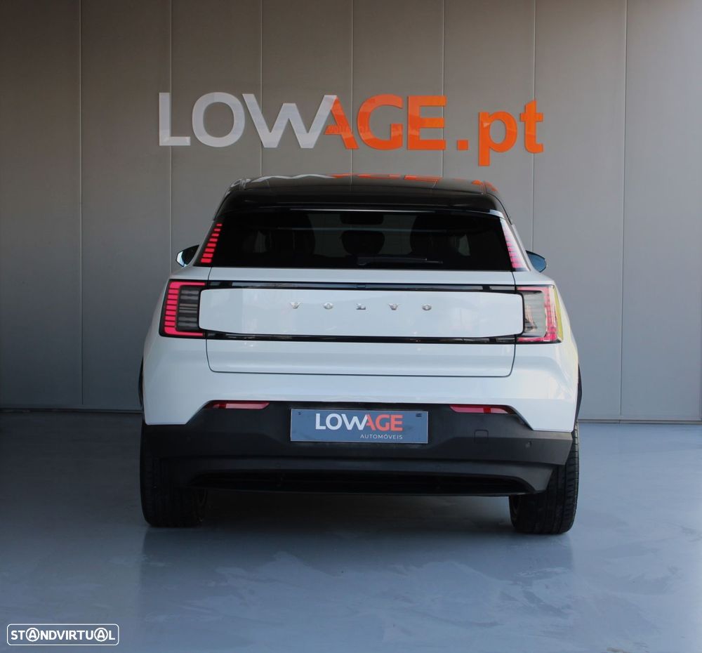 Volvo EX30 69 kWh Single Motor Extended Range Plus - 11