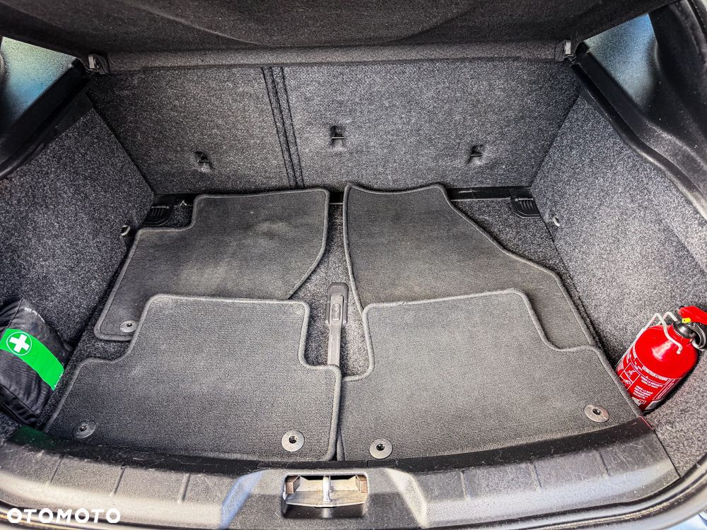 Volvo V40 D2 Drive-E Base - 23