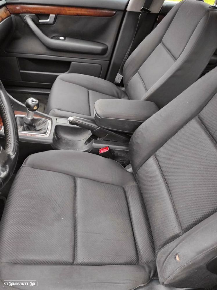 Audi A4 1.9 TDI m5 - 4