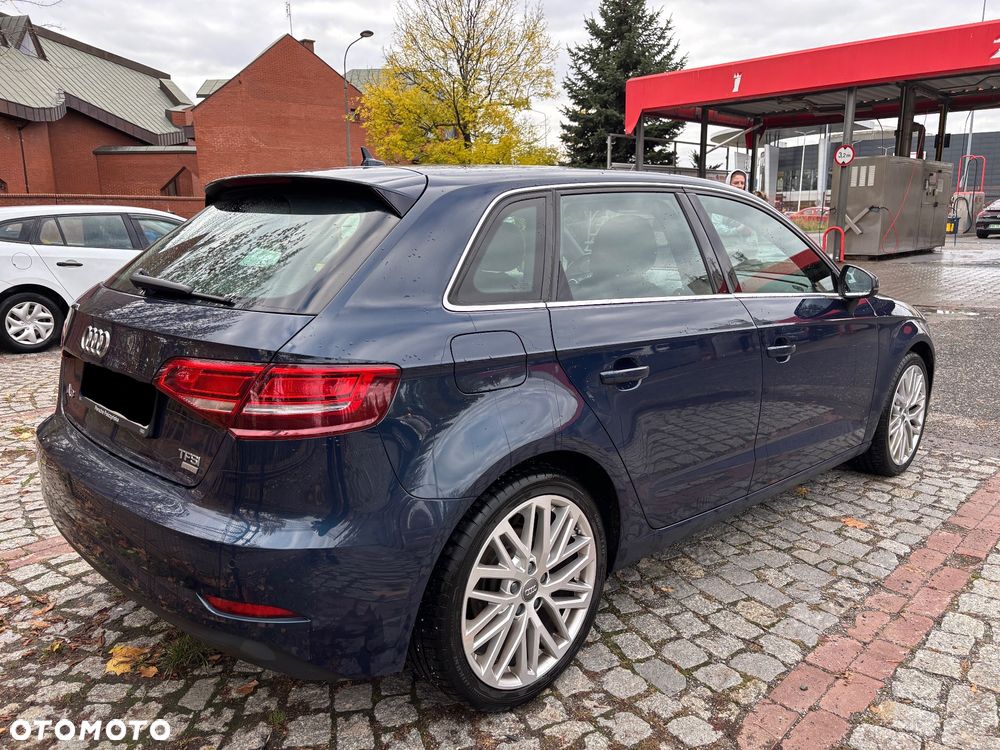 Audi A3 Sportback - 9