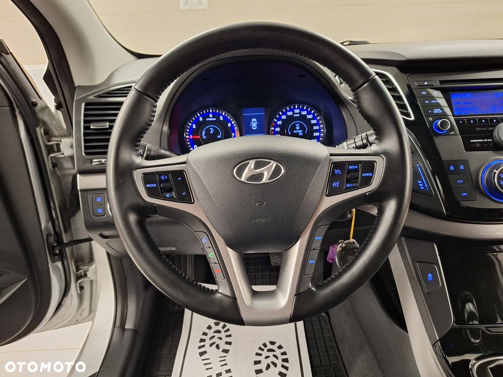 Hyundai i40 i40cw 1.6 Fifa World Cup Edition - 30