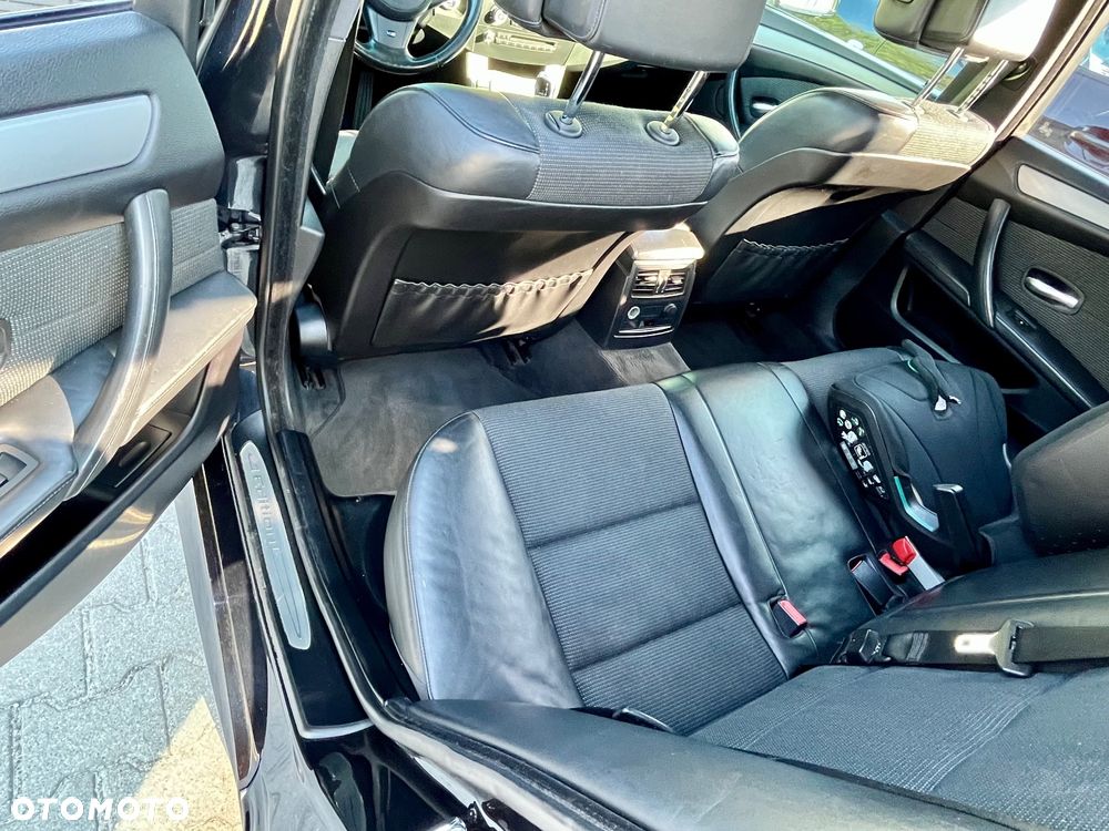 BMW Seria 5 525d Edition Exclusive - 23