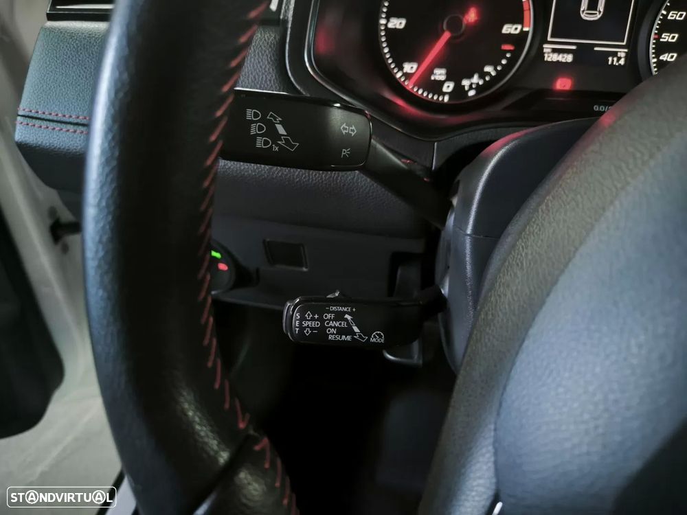 SEAT Arona 1.6 TDI FR - 40