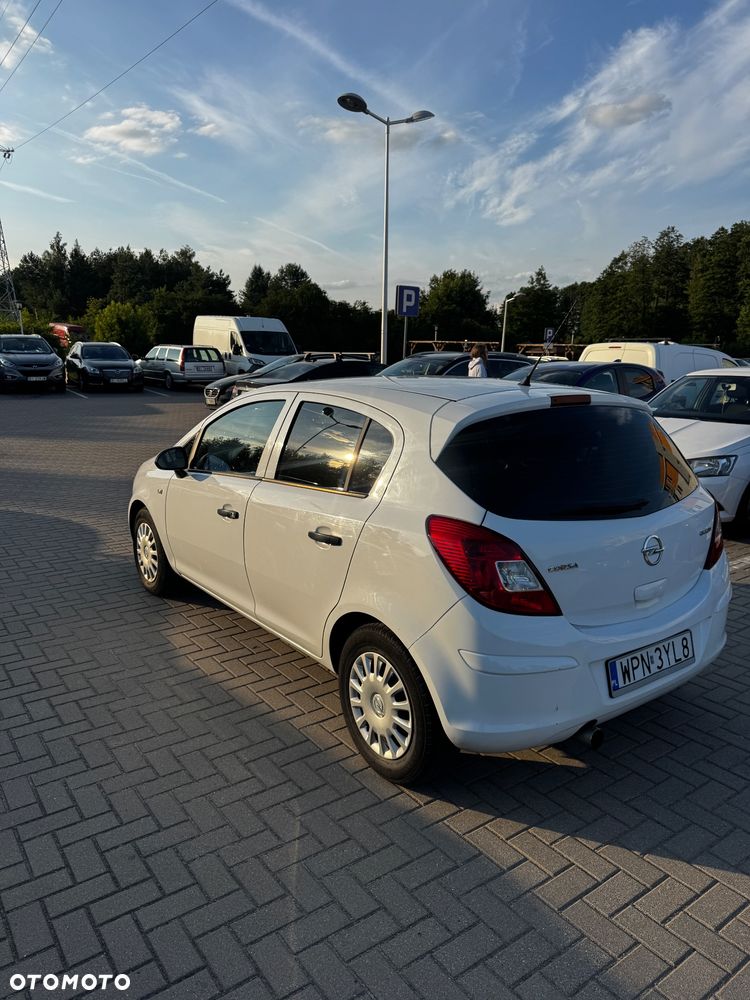 Opel Corsa 1.2 16V Essentia (klm) - 6