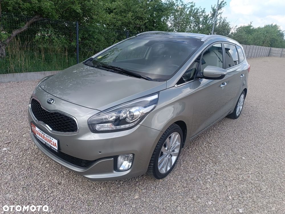 Kia Carens 1.7 CRDi 115 Dream Team Edition - 4