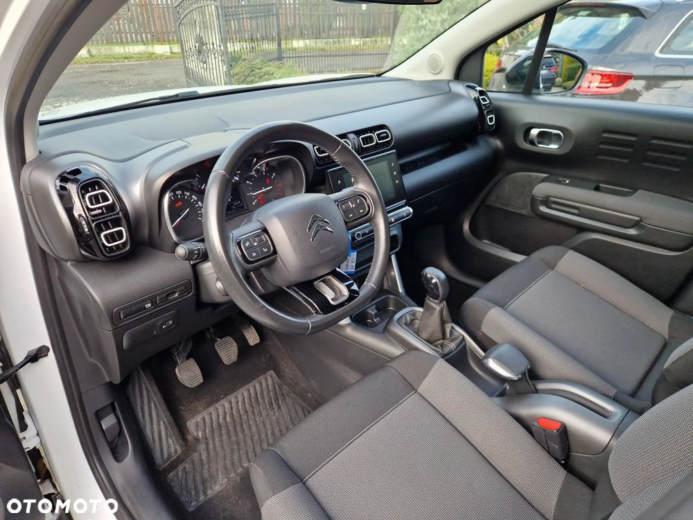 Citroën C3 Aircross 1.2 PureTech Shine - 16