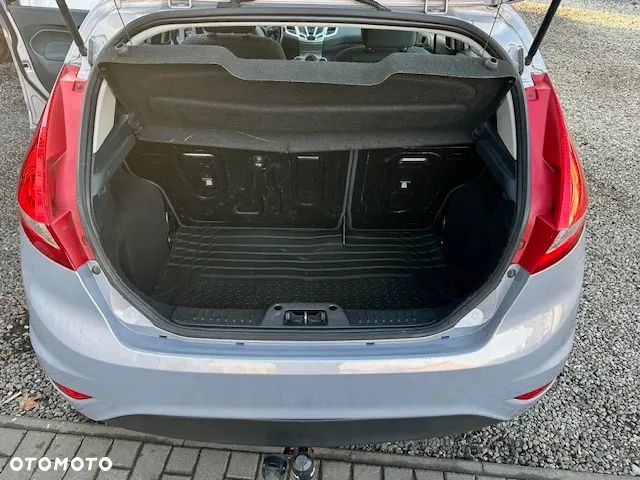 Ford Fiesta 1.6 TDCI Individual - 18