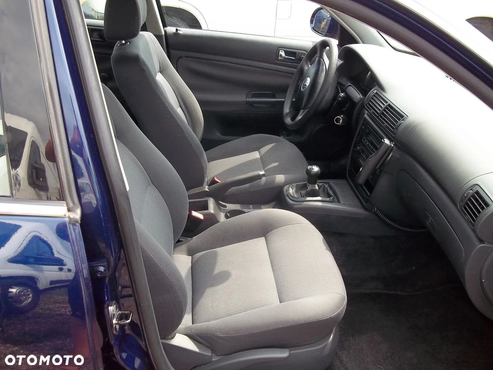 Volkswagen Passat 1.9 TDI - 4