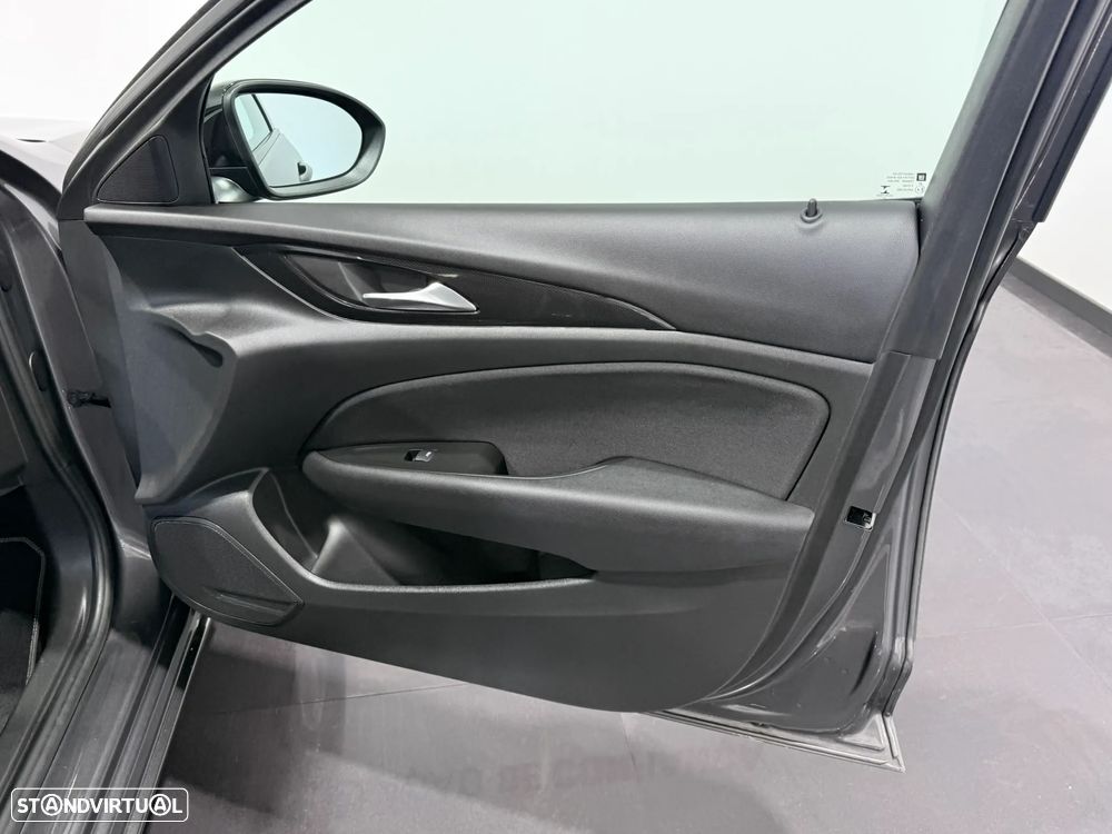 Opel Insignia Grand Sport 1.5 D Business Edition - 36