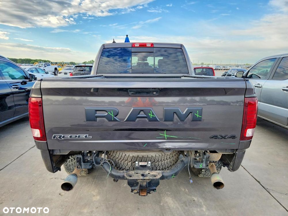 RAM 1500 - 6