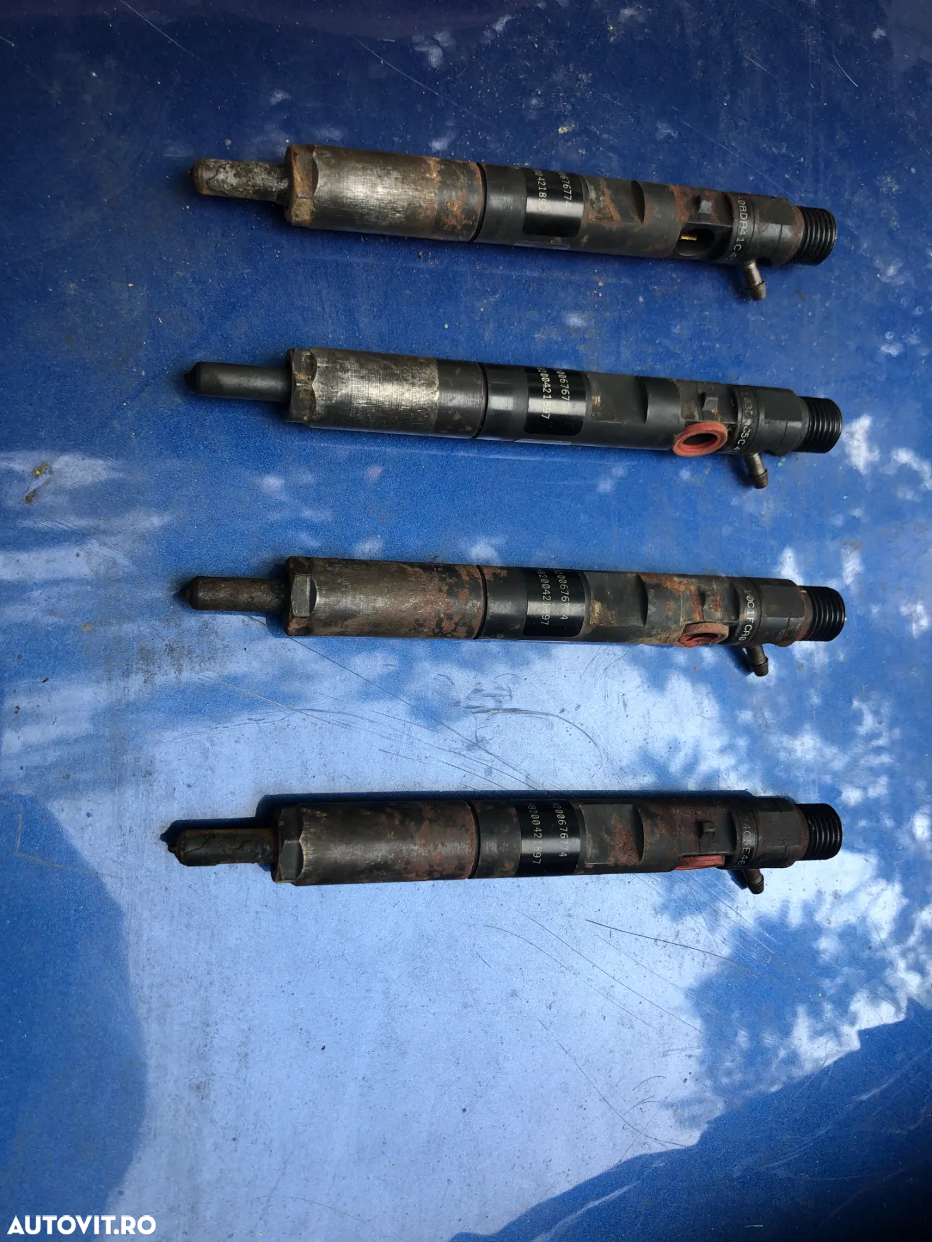 Injector/Injectoare Dacia Logan 1,5 DCI EURO 4 set - 2
