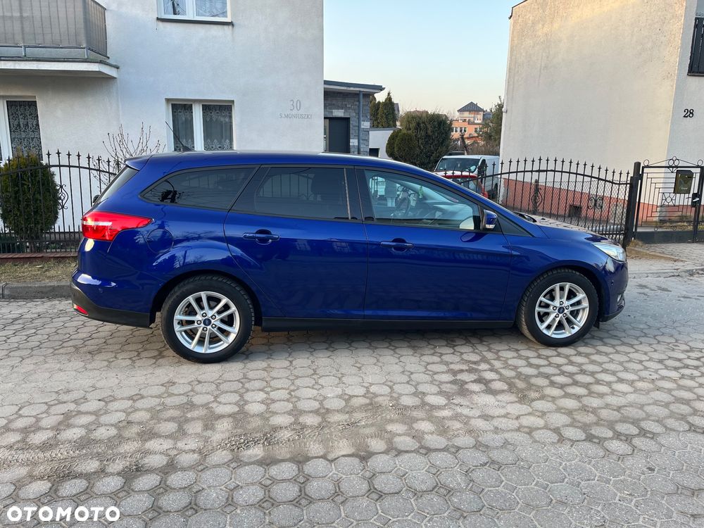 Ford Focus 1.0 EcoBoost Start-Stopp-System COOL&CONNECT DESIGN - 6