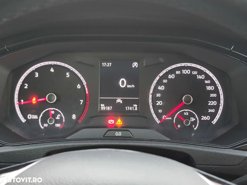 Volkswagen T-Roc 1.0 TSI Advanced - 23