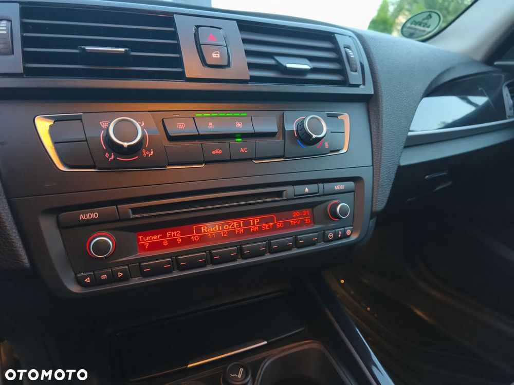 BMW Seria 1 116i Urban Line - 19