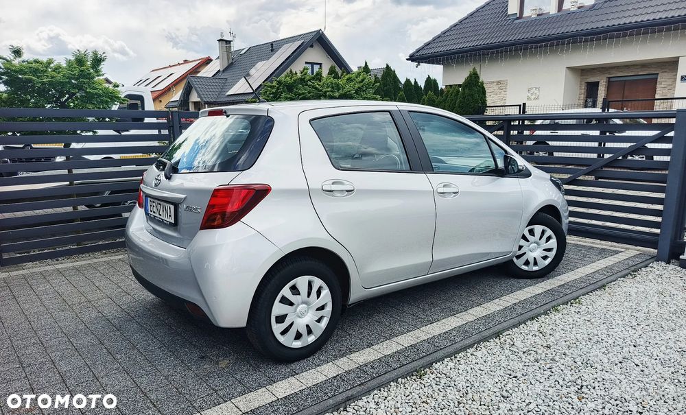 Toyota Yaris 1.33 Dynamic EU6 - 3