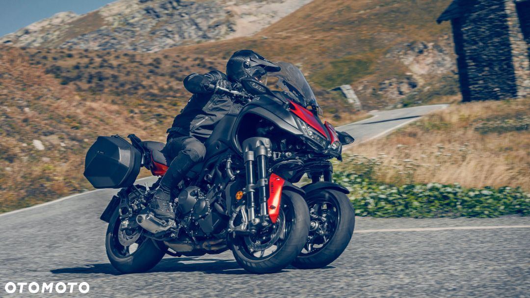 Yamaha NIKEN - 4