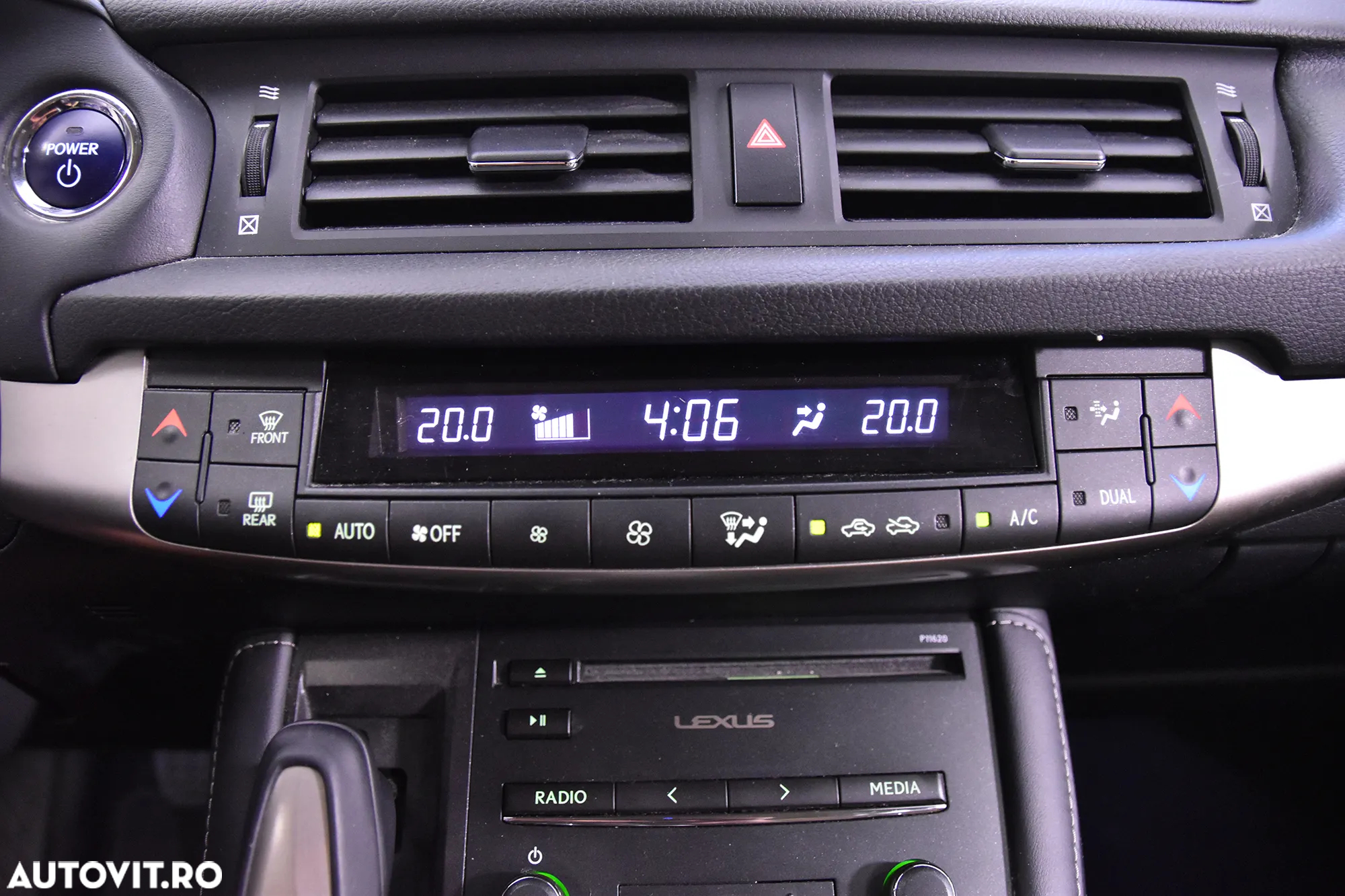 Lexus CT 200h - 18