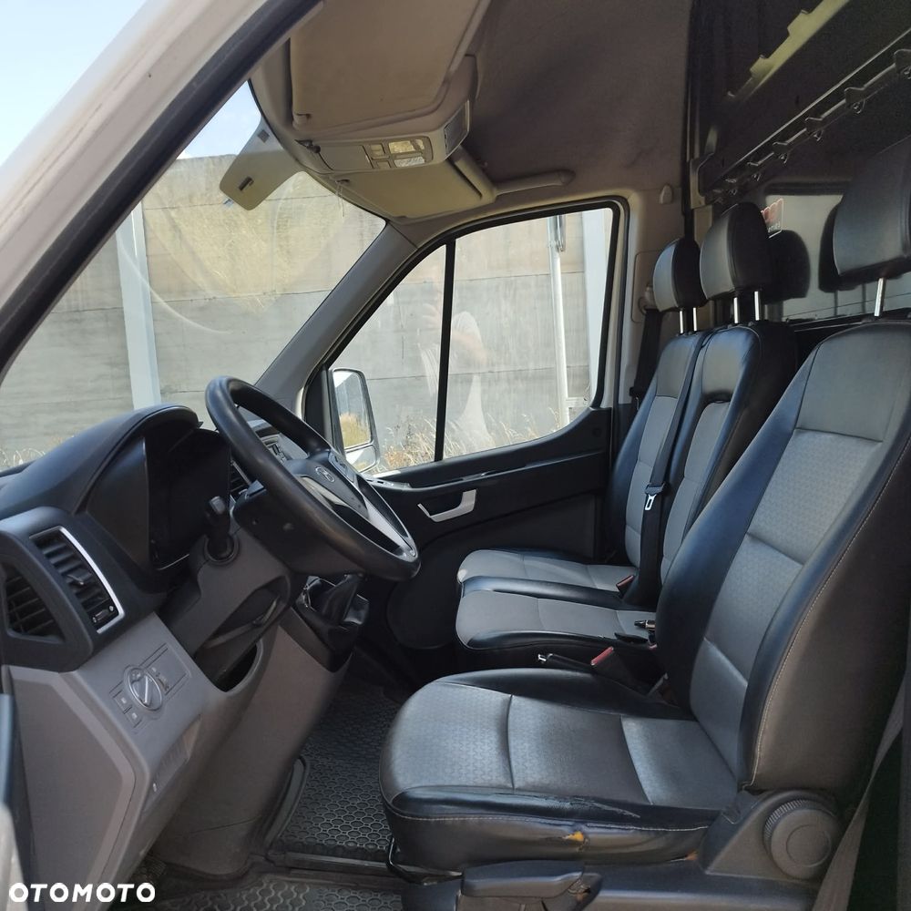 Hyundai H350 - 10