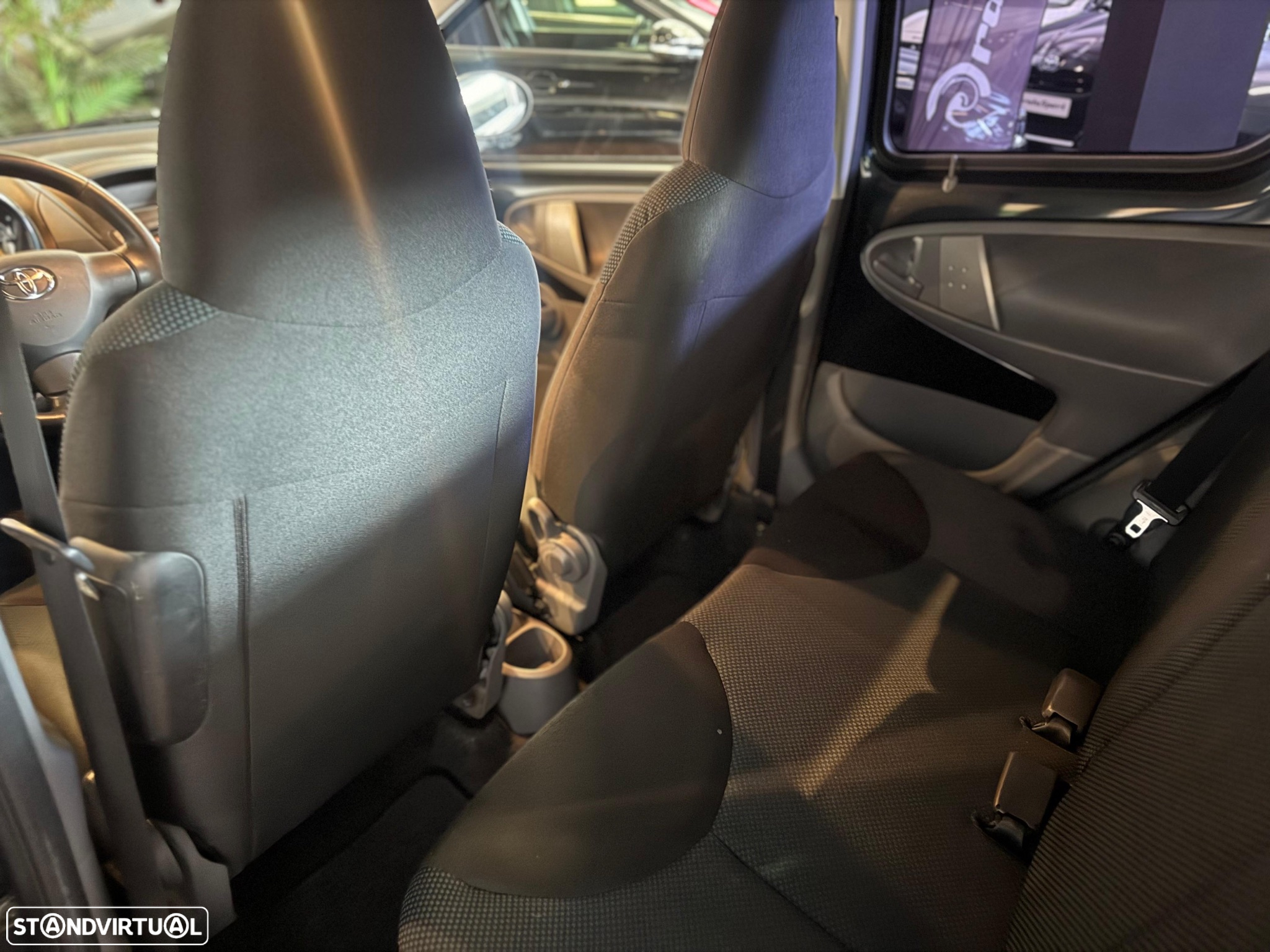 Toyota Aygo 1.0 X-Play+AC - 23