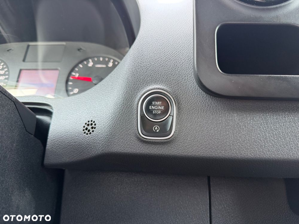 Mercedes-Benz Sprinter - 31