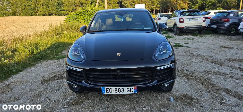 Porsche Cayenne - 12