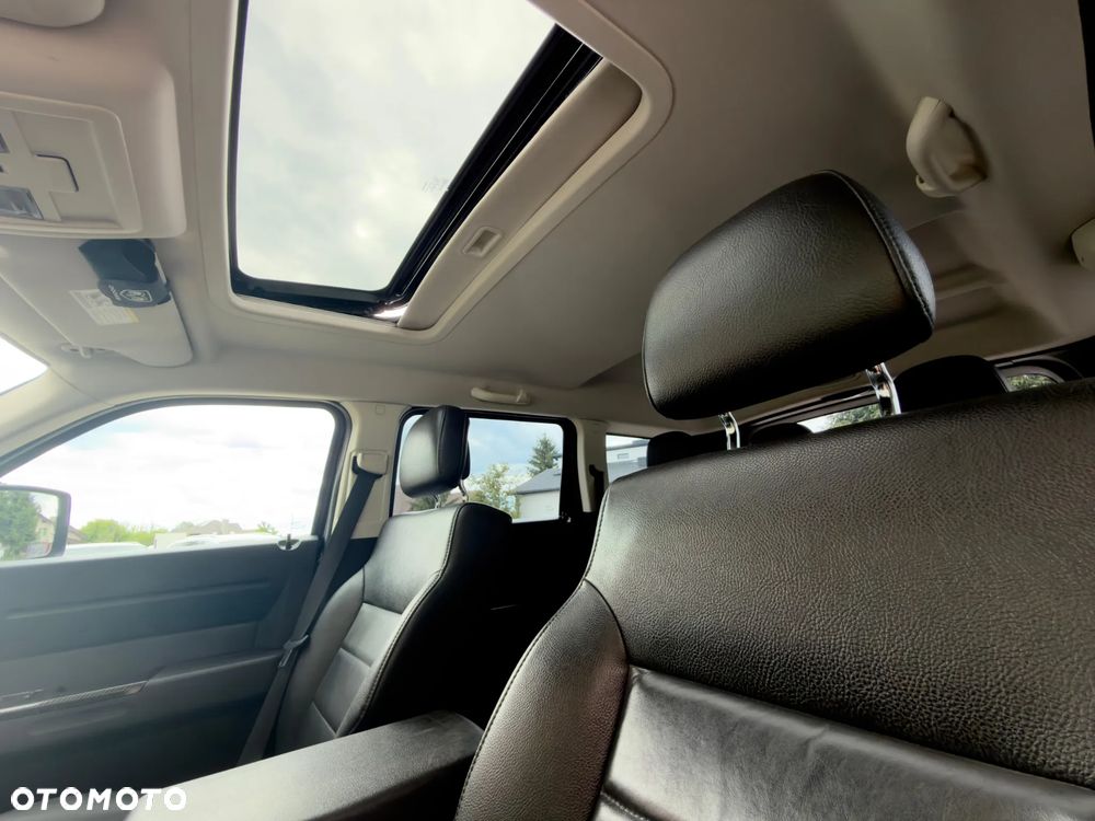 Dodge Nitro 4.0 V6 RT - 28