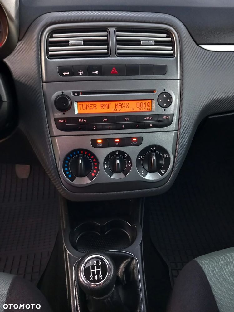 Fiat Grande Punto 1.4 8V Feel - 25